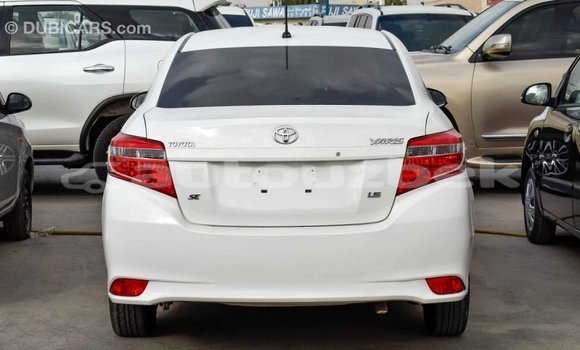 Buy Import Toyota Yaris White Car in Import - Dubai in Andijon Buy Import Toyota Yaris White Car in Import - Dubai in Andijon