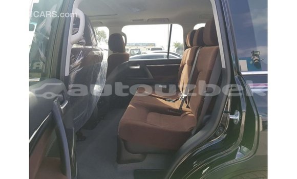 Buy Import Toyota Land Cruiser Black Car in Import - Dubai in Andijon Buy Import Toyota Land Cruiser Black Car in Import - Dubai in Andijon