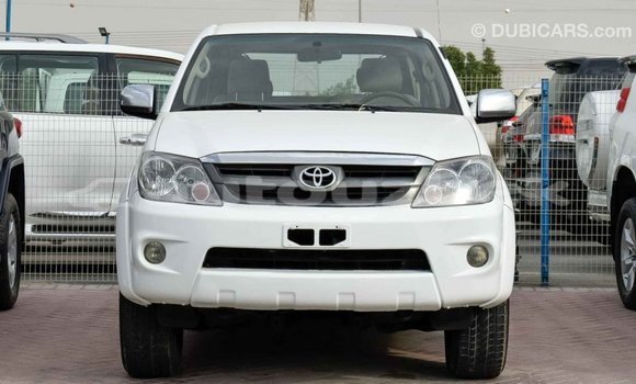 Buy Import Toyota Fortuner White Car in Import - Dubai in Andijon Buy Import Toyota Fortuner White Car in Import - Dubai in Andijon