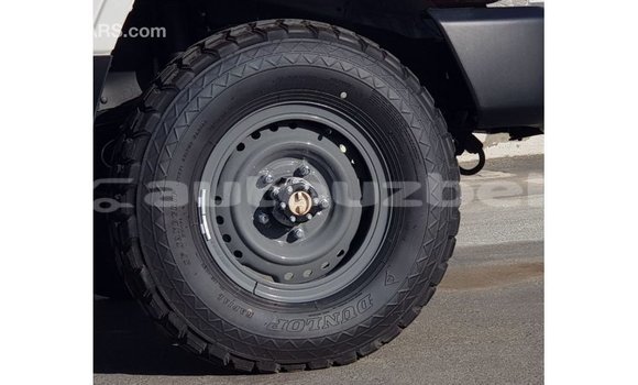 Buy Import Toyota Land Cruiser White Car in Import - Dubai in Andijon Buy Import Toyota Land Cruiser White Car in Import - Dubai in Andijon