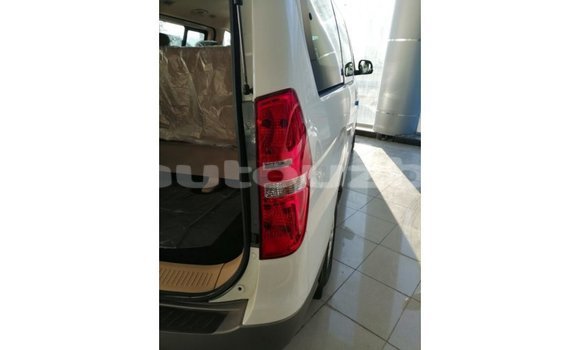 Buy Import Hyundai Accent White Car in Import - Dubai in Andijon Buy Import Hyundai Accent White Car in Import - Dubai in Andijon