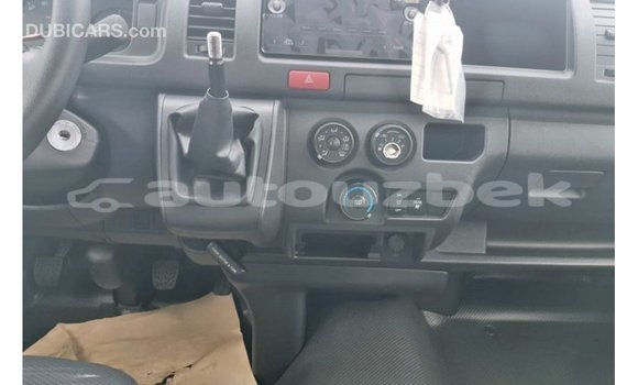 Buy Import Toyota Hiace White Car in Import - Dubai in Andijon Buy Import Toyota Hiace White Car in Import - Dubai in Andijon