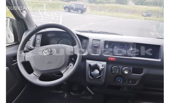 Buy Import Toyota Hiace White Car in Import - Dubai in Andijon Buy Import Toyota Hiace White Car in Import - Dubai in Andijon