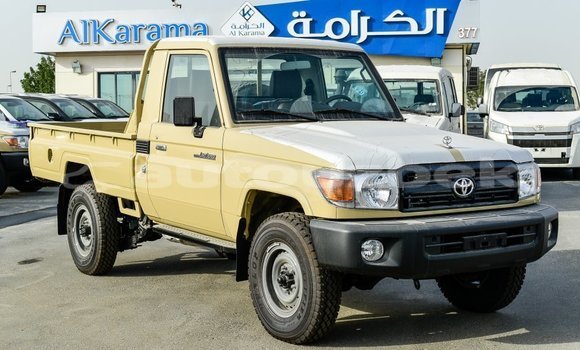 Buy Import Toyota Land Cruiser Beige Car in Import - Dubai in Andijon Buy Import Toyota Land Cruiser Beige Car in Import - Dubai in Andijon