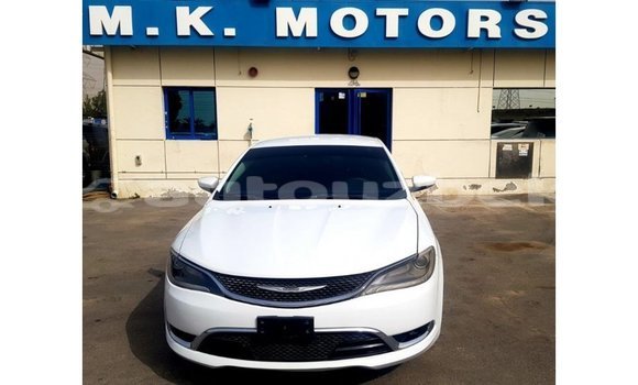 Buy Import Chrysler 200 White Car in Import - Dubai in Andijon