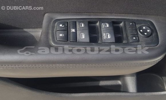Buy Import Chrysler 200 White Car in Import - Dubai in Andijon Buy Import Chrysler 200 White Car in Import - Dubai in Andijon