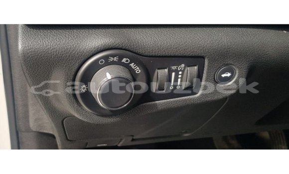 Buy Import Chrysler 200 White Car in Import - Dubai in Andijon Buy Import Chrysler 200 White Car in Import - Dubai in Andijon