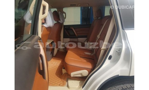 Buy Import Toyota Land Cruiser White Car in Import - Dubai in Andijon Buy Import Toyota Land Cruiser White Car in Import - Dubai in Andijon