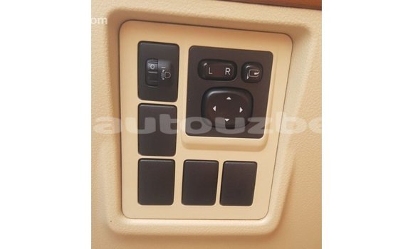 Buy Import Toyota Land Cruiser White Car in Import - Dubai in Andijon Buy Import Toyota Land Cruiser White Car in Import - Dubai in Andijon