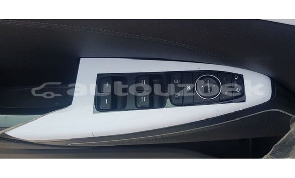 Buy Import Kia Cadenza Blue Car in Import - Dubai in Andijon Buy Import Kia Cadenza Blue Car in Import - Dubai in Andijon