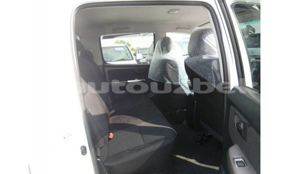 Buy Import Toyota Hilux White Car in Import - Dubai in Andijon Buy Import Toyota Hilux White Car in Import - Dubai in Andijon