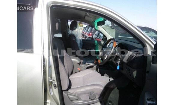 Buy Import Toyota Hilux Other Car in Import - Dubai in Andijon Buy Import Toyota Hilux Other Car in Import - Dubai in Andijon
