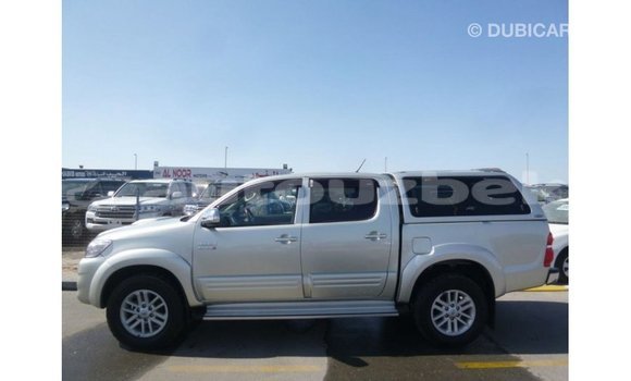Buy Import Toyota Hilux Other Car in Import - Dubai in Andijon Buy Import Toyota Hilux Other Car in Import - Dubai in Andijon