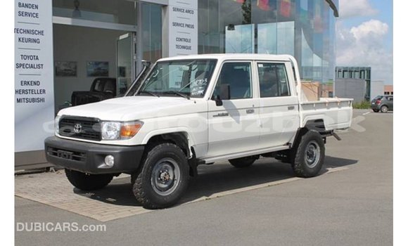 Buy Import Toyota Land Cruiser White Car in Import - Dubai in Andijon Buy Import Toyota Land Cruiser White Car in Import - Dubai in Andijon