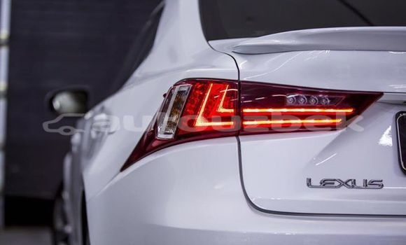 Buy Used Lexus IS White Car in Tashkent in Toskent Buy Used Lexus IS White Car in Tashkent in Toskent