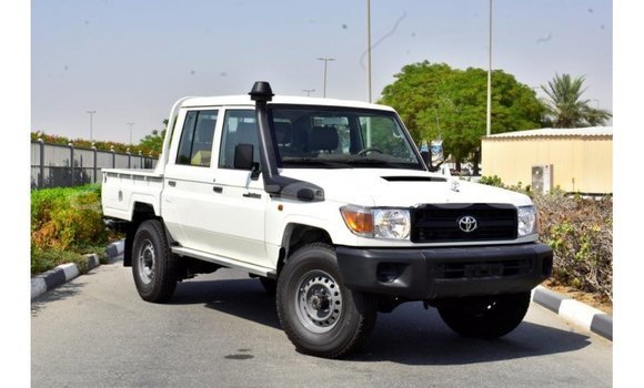 Buy Import Toyota Land Cruiser White Car in Import - Dubai in Andijon Buy Import Toyota Land Cruiser White Car in Import - Dubai in Andijon