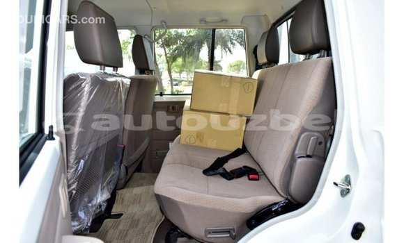 Buy Import Toyota Land Cruiser White Car in Import - Dubai in Andijon Buy Import Toyota Land Cruiser White Car in Import - Dubai in Andijon