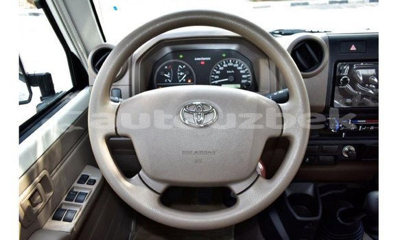 Buy Import Toyota Land Cruiser White Car in Import - Dubai in Andijon Buy Import Toyota Land Cruiser White Car in Import - Dubai in Andijon