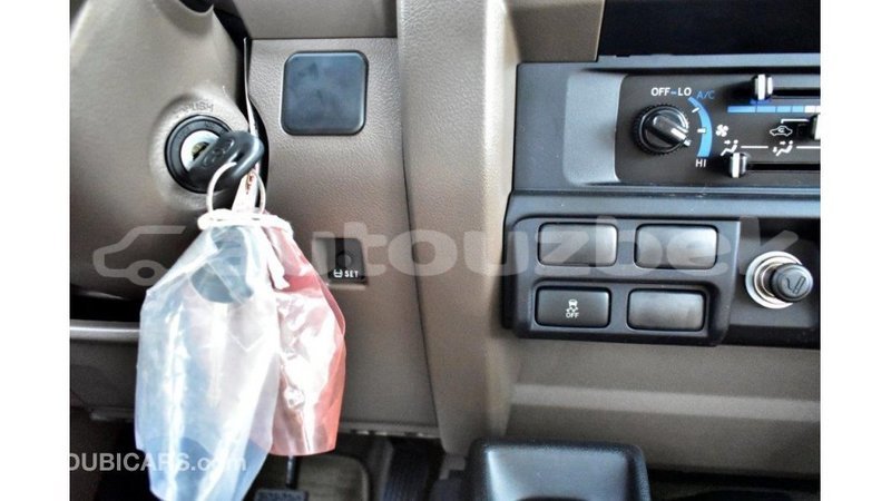 Big with watermark toyota land cruiser andijon import dubai 3190