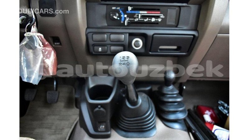 Big with watermark toyota land cruiser andijon import dubai 3190