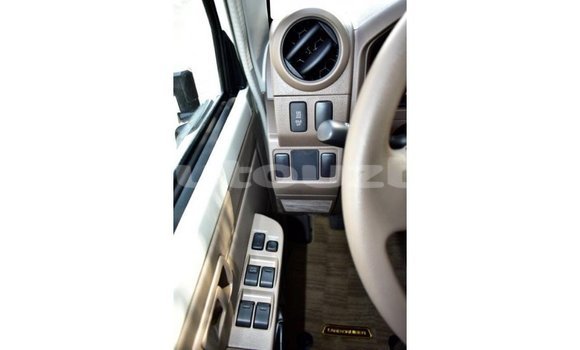 Buy Import Toyota Land Cruiser White Car in Import - Dubai in Andijon Buy Import Toyota Land Cruiser White Car in Import - Dubai in Andijon