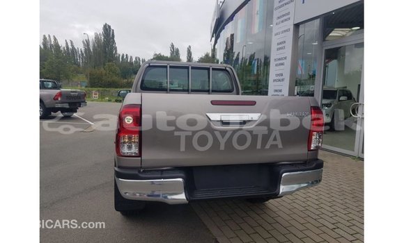 Buy Import Toyota Hilux Other Car in Import - Dubai in Andijon Buy Import Toyota Hilux Other Car in Import - Dubai in Andijon