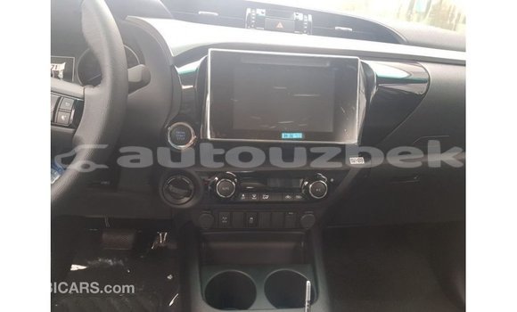 Buy Import Toyota Hilux Other Car in Import - Dubai in Andijon Buy Import Toyota Hilux Other Car in Import - Dubai in Andijon