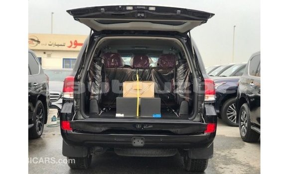 Buy Import Toyota Land Cruiser Black Car in Import - Dubai in Andijon Buy Import Toyota Land Cruiser Black Car in Import - Dubai in Andijon