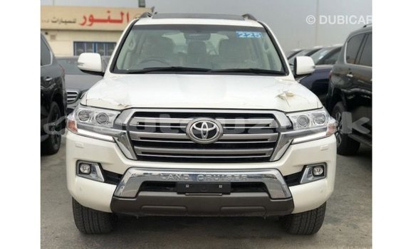 Buy Import Toyota Land Cruiser White Car in Import - Dubai in Andijon Buy Import Toyota Land Cruiser White Car in Import - Dubai in Andijon