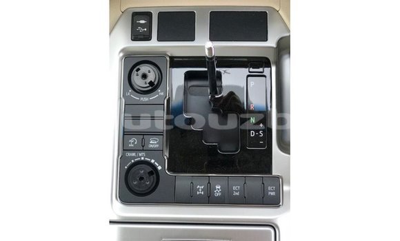 Buy Import Toyota Land Cruiser White Car in Import - Dubai in Andijon Buy Import Toyota Land Cruiser White Car in Import - Dubai in Andijon