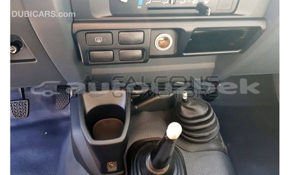 Buy Import Toyota Land Cruiser White Car in Import - Dubai in Andijon Buy Import Toyota Land Cruiser White Car in Import - Dubai in Andijon