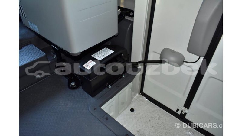 Big with watermark toyota coaster andijon import dubai 3200