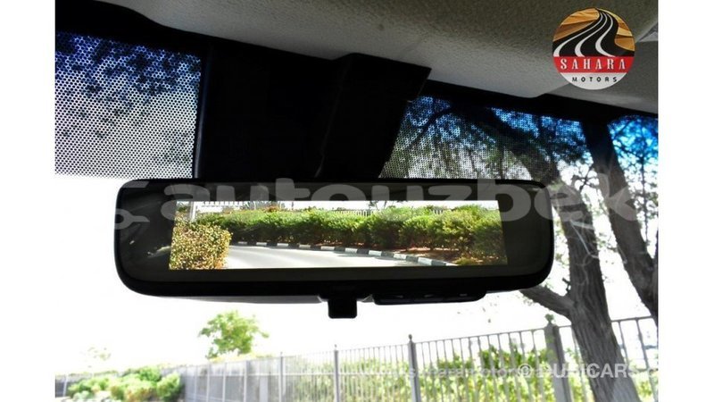 Big with watermark toyota granvia andijon import dubai 3201