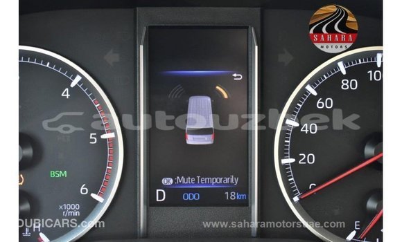 Buy Import Toyota Granvia White Car in Import - Dubai in Andijon Buy Import Toyota Granvia White Car in Import - Dubai in Andijon