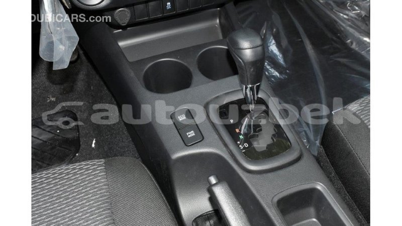 Big with watermark toyota hilux andijon import dubai 3204