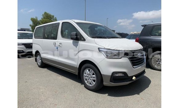 Buy Import Hyundai Accent White Car in Import - Dubai in Andijon Buy Import Hyundai Accent White Car in Import - Dubai in Andijon