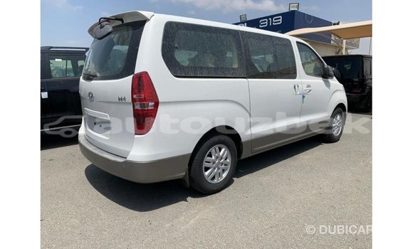 Buy Import Hyundai Accent White Car in Import - Dubai in Andijon Buy Import Hyundai Accent White Car in Import - Dubai in Andijon