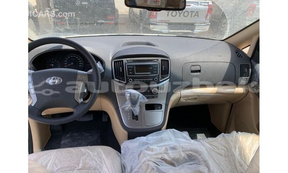 Buy Import Hyundai Accent White Car in Import - Dubai in Andijon Buy Import Hyundai Accent White Car in Import - Dubai in Andijon