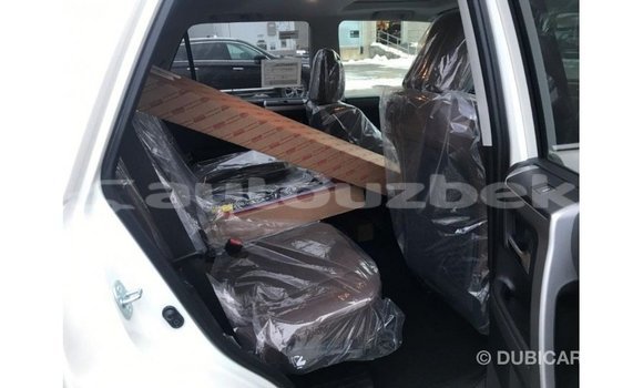 Buy Import Toyota 4Runner White Car in Import - Dubai in Andijon Buy Import Toyota 4Runner White Car in Import - Dubai in Andijon