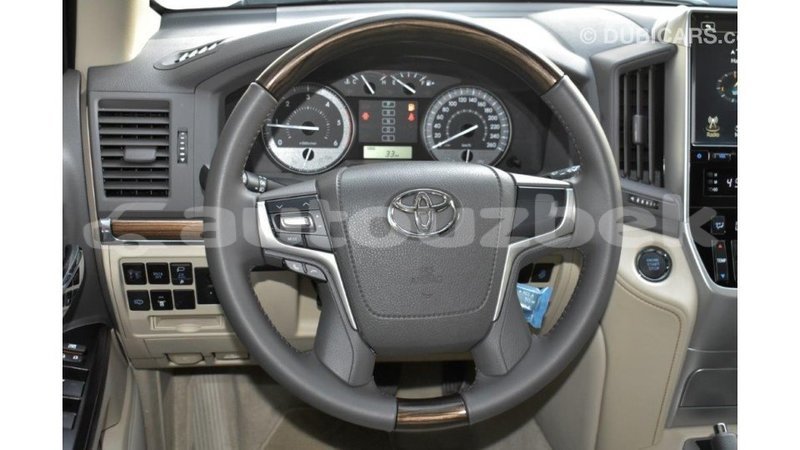 Big with watermark toyota land cruiser andijon import dubai 3210