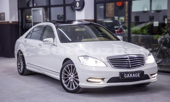 Buy Used Mercedes-Benz S-klasse White Car in Tashkent in Toskent Buy Used Mercedes-Benz S-klasse White Car in Tashkent in Toskent