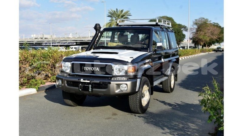 Big with watermark toyota land cruiser andijon import dubai 3216