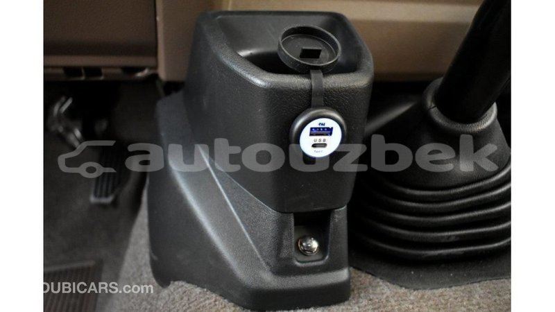 Big with watermark toyota land cruiser andijon import dubai 3216