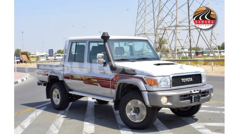 Big with watermark toyota land cruiser andijon import dubai 3217