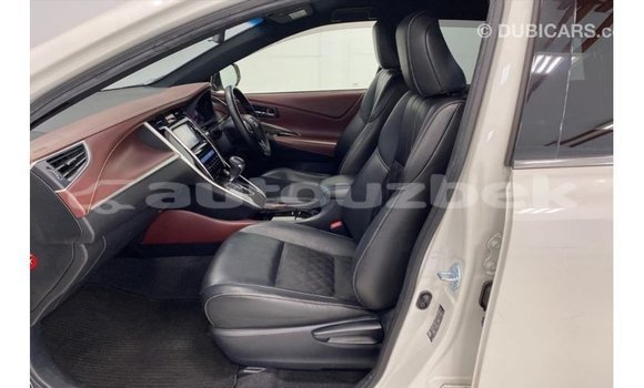 Buy Import Toyota Harrier White Car in Import - Dubai in Andijon Buy Import Toyota Harrier White Car in Import - Dubai in Andijon