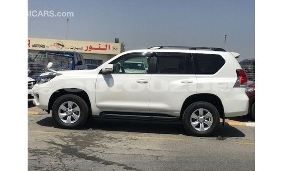 Buy Import Toyota Prado White Car in Import - Dubai in Andijon Buy Import Toyota Prado White Car in Import - Dubai in Andijon