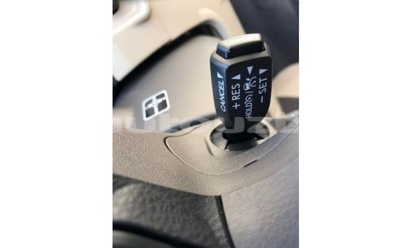 Buy Import Toyota Prado White Car in Import - Dubai in Andijon Buy Import Toyota Prado White Car in Import - Dubai in Andijon