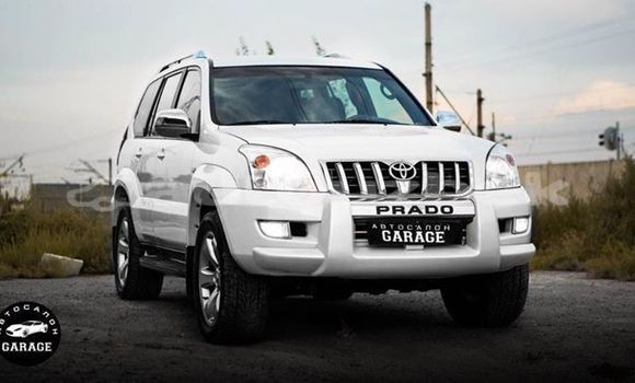Buy Used Toyota Land Cruiser Prado White Car in Tashkent in Toskent Buy Used Toyota Land Cruiser Prado White Car in Tashkent in Toskent