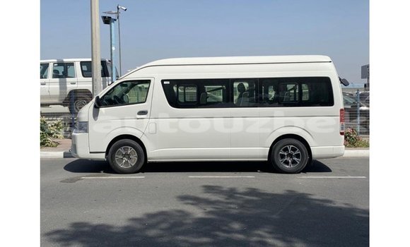 Buy Import Toyota Hiace White Car in Import - Dubai in Andijon Buy Import Toyota Hiace White Car in Import - Dubai in Andijon