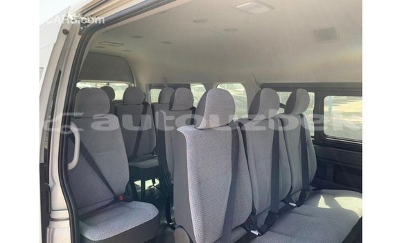 Buy Import Toyota Hiace White Car in Import - Dubai in Andijon Buy Import Toyota Hiace White Car in Import - Dubai in Andijon